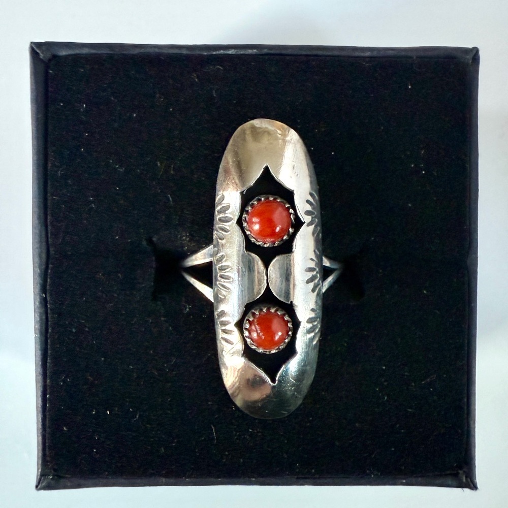 Vintage Navajo coral shadowbox stamped ring
